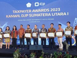 Perumda Tirtanadi Menerima Penghargaan Wajib Pajak Taat Pelaporan SPT