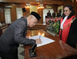 Sekretaris Daerah Kabupaten Asahan Ikuti Pengambilan Sumpah/Janji PAW Anggota DPRD Kabupaten Asahan Sisa Masa Jabatan 2019-2024