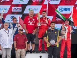 Pembalap dari Team Sharjah Team Rusty Wyatt Juara F1 Powerboat Toba 2024