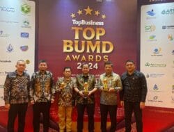 Pj Gubsu RaihTOP Pembina BUMD, Perumda Tirtanadi Raih TOP BUMD Awards 2024