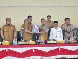 Dihadapan Wakil Ketua dan Anggota DPRD, Wali Kota Medan Sampaikan Laporan Pertanggunggjawaban APBD TA 2023
