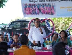 Bupati Toba : Jadilah Lansia dan PKK Naraja