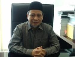 DPRD Medan Minta Pemko Segera Perbaiki Jalan Simpang Mabar yang Rusak Parah