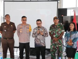Sosialisasi Pilkada, KPU Toba Undang Kepala Bapelitbangda Narsum Paparkan RPJPD Toba 2025-2045