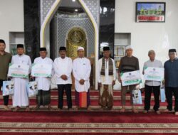 Pemko Binjai Serahkan Dana Hibah Kepada Empat Masjid