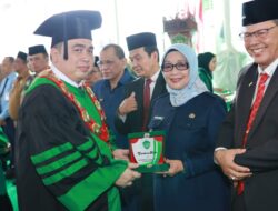 Wisuda 280 Sarjana Angkatan ke XII, Rektor Univa : Kuasai Bahasa Karena Berguna ke Mancanegara