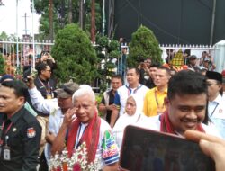 Di Hari Kedua Pasangan Bobby Nasution-Surya Diantar Ratusan Pendukung Mendaftar ke KPU Sumut