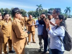 Mau Kampanye, Bupati Toba Laksanakan Apel Terakhir di Halaman Kantor