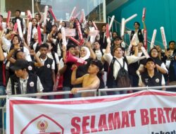 Suara Genderang, Terompet, dan Teriakan Suporter Pacu Motivasi Tim Polo Air DKI Raih Emas PON XXI