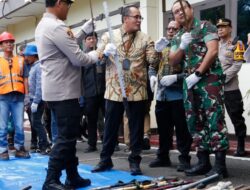 Hadiri Pemusnahan Barang Sajam dan Pengembalian Sepeda Motor Hasil Pencurian, Ini Kata Plt Wali Kota Medan