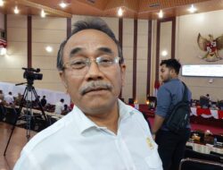 Drs Godfried Efendi Lubis Asal PSI Dihunjuk Tim Penyusun Tatib DPRD Medan