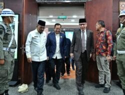 Pj Sekdaprov Hadiri Paripurna Penetapan Calon Ketua DPRD Sumut 2024-2029