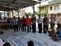 Bupati Toba Respon Cepat Kebakaran di Parsoburan, Berikan Bantuan