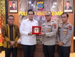 Silaturahmi dengan Kapolrestabes Medan, Rico Waas: Mari Kolaborasi Berantas Judol & Narkoba