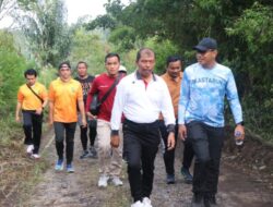 Giat Hari Pertama HUT ke- 26 Kabupaten Toba, Jalan Santai Pagi ke Puncak Dolok Tolong