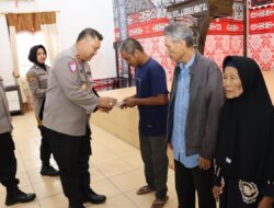Baru Menjabat, Kapolres Labuhanbatu Berbagi Kepada 100 Orang Warga Kurang Mampu