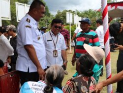 Saat Bupati Toba Berkantor Di Desa Tampahan, Warga Serbu Pelayanan Pemerintah Kabupaten