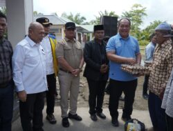 Bupati Asahan dan Wakil Bupati Asahan Serahkan Bantuan dan Tinjau Tanggul Jebol di Desa Sei Dua Hulu 