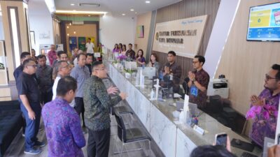 Tinjau Kantah Kota Denpasar, Wamen ATR/Waka BPN Tekankan Pentingnya Budaya Melayani