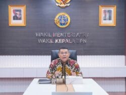 Buka Sosialisasi Kehumasan, Wamen Ossy Berpesan agar Strakom Bersifat Informatif, Edukatif, Partisipatif, dan Transformasional