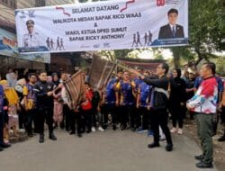 Ikut Jalan Santai Bersama Seribuan Relawan, Rico Waas Ingin KBR Jadi Mitra Pemerintah Dalam Menyerap Aspirasi Masyarakat