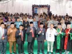 Wagubsu Hadiri Wisuda 507 Sarjana Univa Labuhanbatu