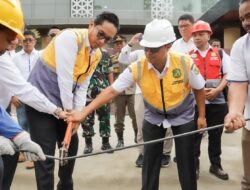 Tata Kota dan Nyamankan Warga, Rico Waas Gencarkan Penanaman Kabel Bawah Tanah