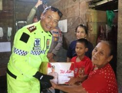 Kapolres Nias Pimpin Patroli Skala Besar,Sambangi Warga dan Bagikan Tali Asih