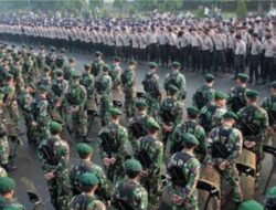Aparat TNI-Polri Kompak Redam Potensi Kerusuhan dan Penjarahan