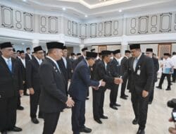 Gubernur Sumut Bobby Nasution Lantik 177  Pejabat Administrator dan Pengawas