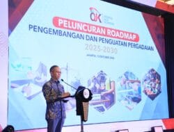 OJK Dorong Industri Perdagangan Indonesia Sehat,Tangguh dan Adaptif, OJK Luncurkan Roadmap Pengembangan dan Penguatan Pergadaian 2025-2030