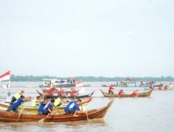 Bupati Labuhanbatu Apresiasi Festival Dayung Sampan Tradisional