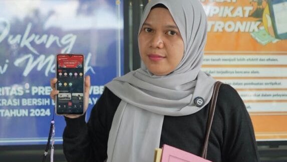 Manfaatkan Sentuh Tanahku, Urus Sertipikat Tak Perlu Lagi Bolak-balik ke Kantor Pertanahan