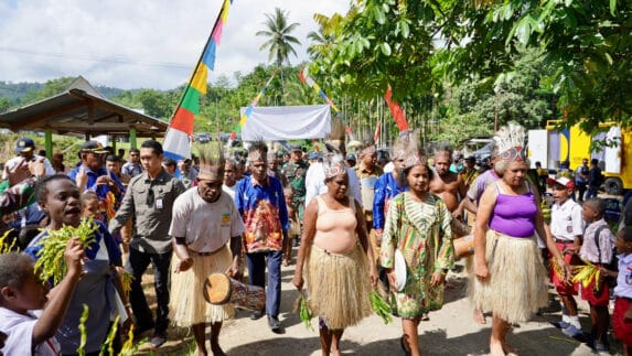 Kunjungan Perdana ke Papua, Menteri Nusron akan Sosialisasikan Pendaftaran Tanah Ulayat dan Serahkan Sertipikat Rumah Ibadah