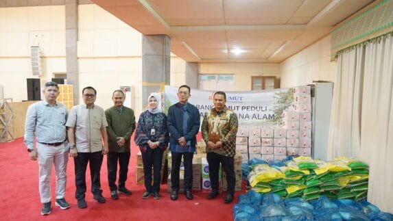 Bank Sumut Peduli Salurkan Bantuan untuk Korban Bencana Alam di Sumut