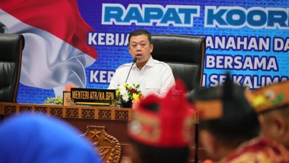 Menteri Nusron Imbau Pemda Kalteng Percepat Pemutakhiran Sertipikat Tanah untuk Cegah Tumpang Tindih