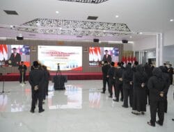 Lantik Pejabat Fungsional, Sekjen ATR/BPN: Harus Pandai, Cerdas, dan Tekun
