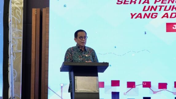 OJK Resmikian Pembentukan Departemen Pengembangan UMKM dan Syariah Serta Direktorat Pengawasan Perbankan Digital 