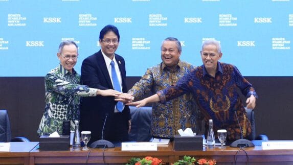 Kondisi Sistem Keuangan Tetap Resilien, KSSK Waspadai Risiko Global