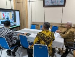 Wagub Surya Ikuti Rapat Percepatan Rehabilitasi dan Rekonstruksi Pascabencana Bersama Mendagri