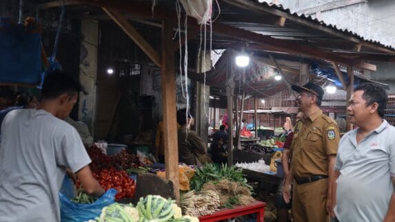 Sekdako Tebingtinggi Imbau Pedagang Tempati Kios Revitalisasi Pasar Inpres 