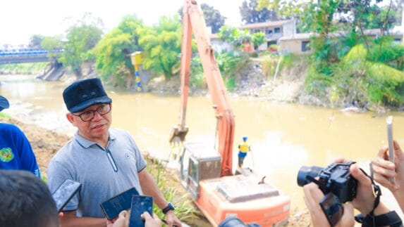 Sejalan dengan Program Presiden Prabowo, Pemko Medan Intensifkan Aksi Bersih-Bersih Lingkungan