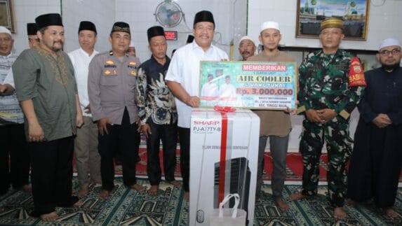 Safari Ramadan Hari Kedua, Bupati dan Sekda Laksanakan Kegiatan di Kecamatan Berbeda