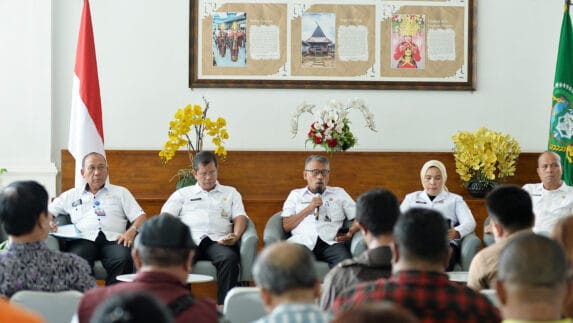 Pemerintah Percepat Bangun Jembatan di Daerah Terdampak Bencana