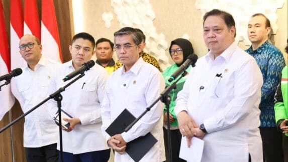 Menaker: THR Tak Bisa Dicicil, Wajib Dibayar Penuh