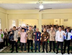 OJK Edukasi Santri dan Santriwati Pondok Pesantren Usman Syarif Medan 