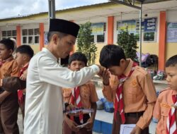 Program Gebyar Ramadhan, SDN 10 Ransel Bagi Sembako, THR, dan Hadiah Lebaran Untuk 38 Siswa Bintang