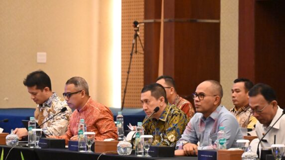 Didorong Jadi Motor Ekonomi Daerah, Komisi II DPR RI Kunjungi Bank Sumut