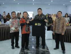 Sekdakab Hadiri Seminar Peningkatan Kemahiran Berbahasa Indonesia bagi Aparatur Sipil Negara di lingkungan Pemkab Asahan.