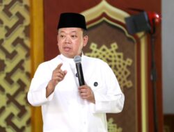 Berikan Motivasi, Menteri Nusron Ingin Santri Dikader sebagai Pelaksana Kebijakan di Bidang STEM